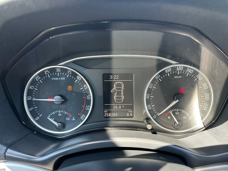 Škoda Octavia (2012) 2,0TDI 103kw  Family - fotka 17 z 28