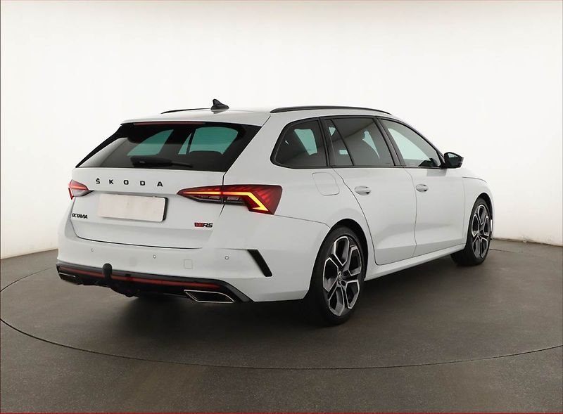 Škoda Octavia (2022) 2.0 TDI - fotka 5 z 25