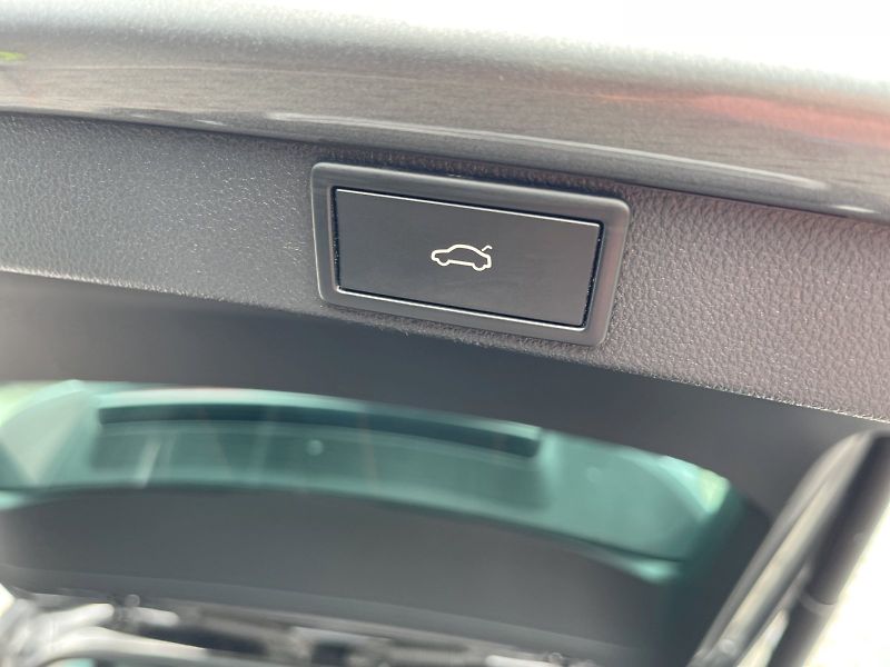 Škoda Octavia (2024) 1.5 TSI e-TEC 110kW DSG Select - fotka 33 z 35