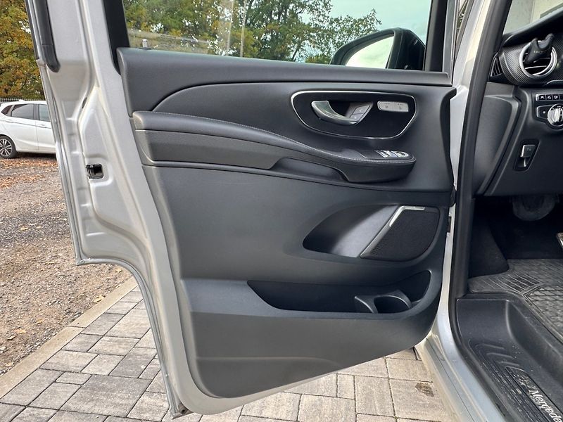 Mercedes-Benz Třídy V (2016) 2.2 V250 AMG Avantgarde - fotka 8 z 27