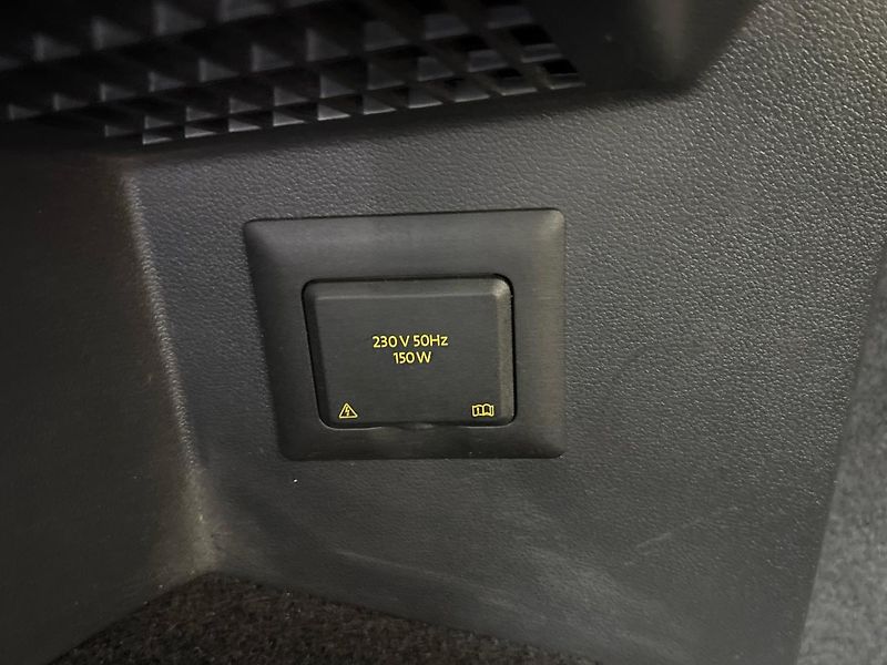 Volkswagen Tiguan Trendline DSG - fotka 27 z 27