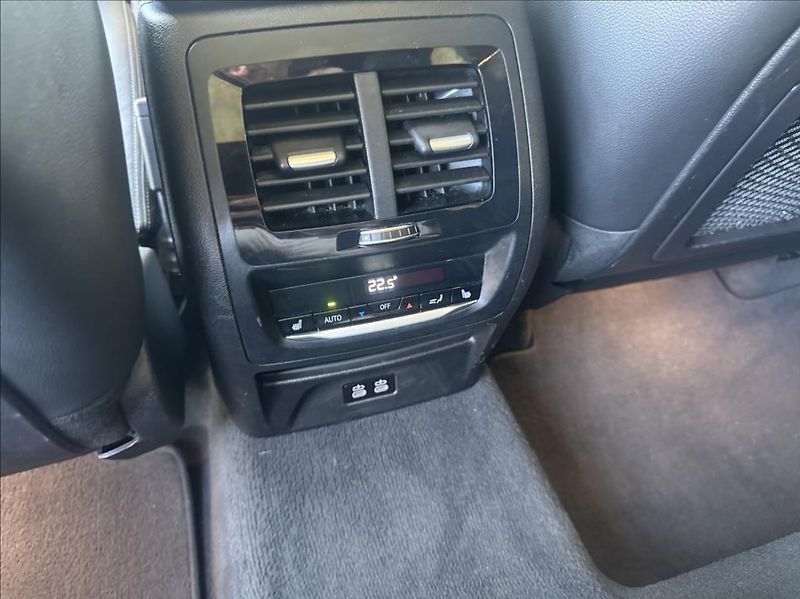 BMW X3 3,0 d,Xdrive,Pano,Kůže,DPH,Kam - fotka 27 z 27
