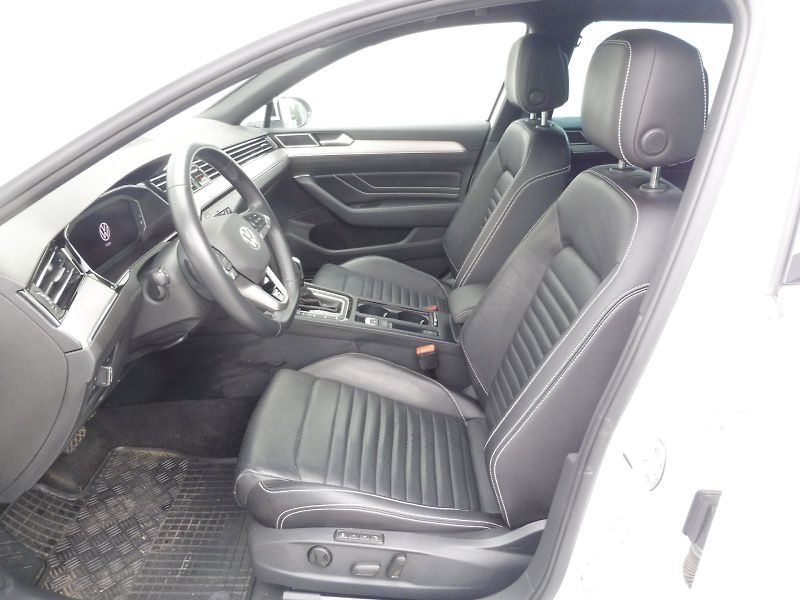 Volkswagen Passat (2022) Elegance 2,0 TDI 147kW DSG 4MO - fotka 7 z 30