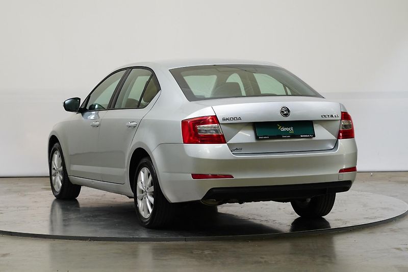 Škoda Octavia - fotka 7 z 24