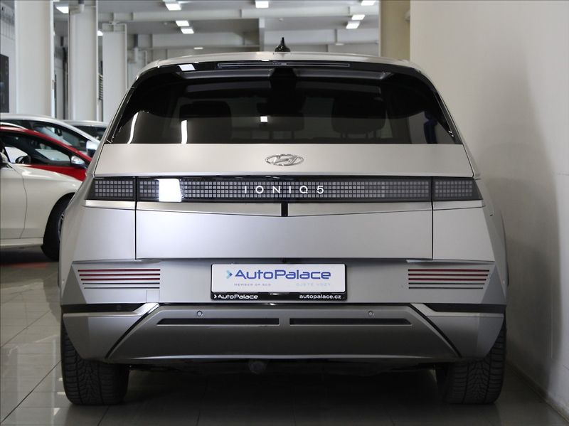 Hyundai Ioniq 5 0,1 77kWh Style Premium TAŽNÉ - fotka 4 z 29