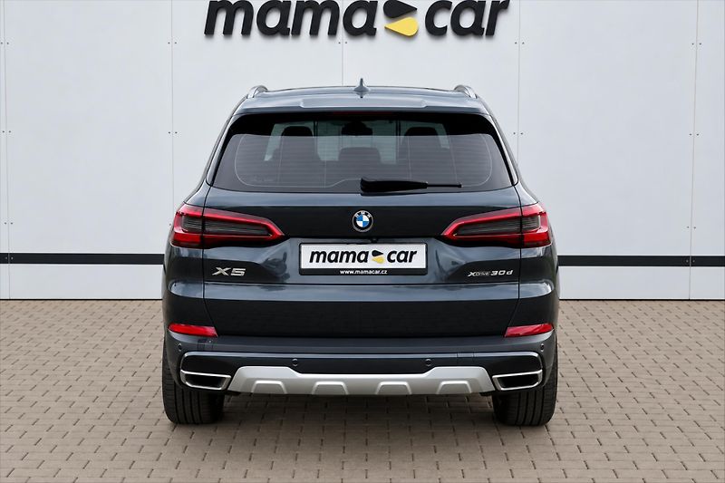 BMW X5 xDrive 195kW SERVISNÍ KNIHA ČR - fotka 5 z 17