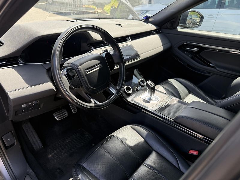 Land Rover Range Rover Evoque 2.0D R-Dynamic SE - fotka 9 z 23