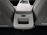 Volvo V90 CC D4 AWD MOMENTUM AUT - náhled 24