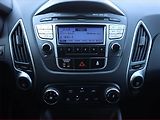 Hyundai ix35 (2011) 1.7 CRDi, Park. senzory - náhled 12