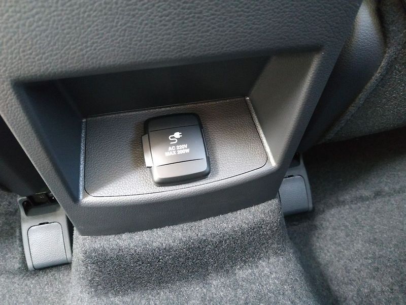 KGM Korando 1.5T, Style+2WD, AT, SKLADEM - fotka 14 z 31