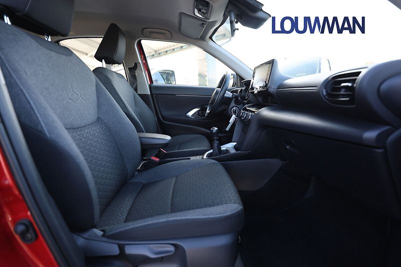 Toyota Yaris Cross COMFORT - fotka 12 z 19