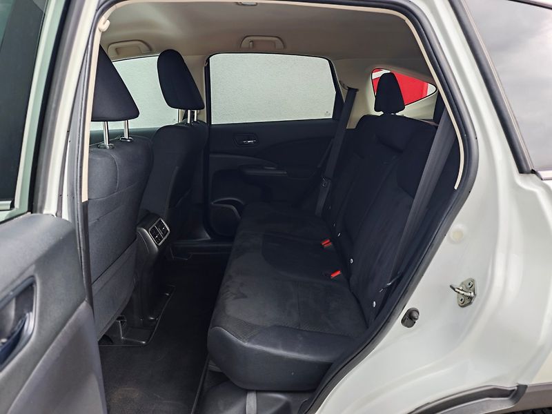 Honda CR-V (2016) 2.0 i-VTEC Elegance Plus 4WD - fotka 13 z 41