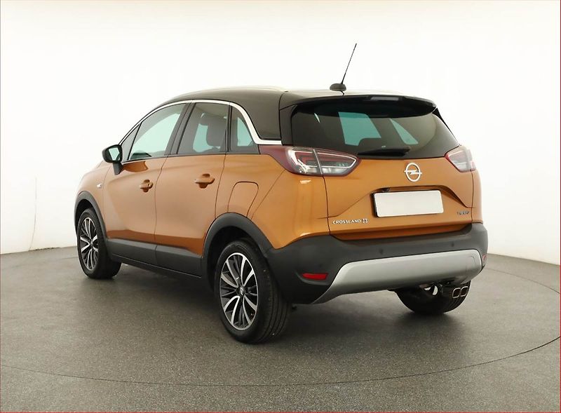 Opel Crossland X (2019) Innovation 1.2 Turbo - fotka 4 z 18