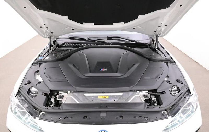BMW i4 M50 xDrive Head Up Display - fotka 23 z 24
