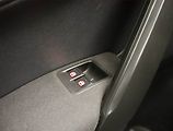 Volkswagen Caddy (2017) 2.0 TDI, 5Míst - náhled 14