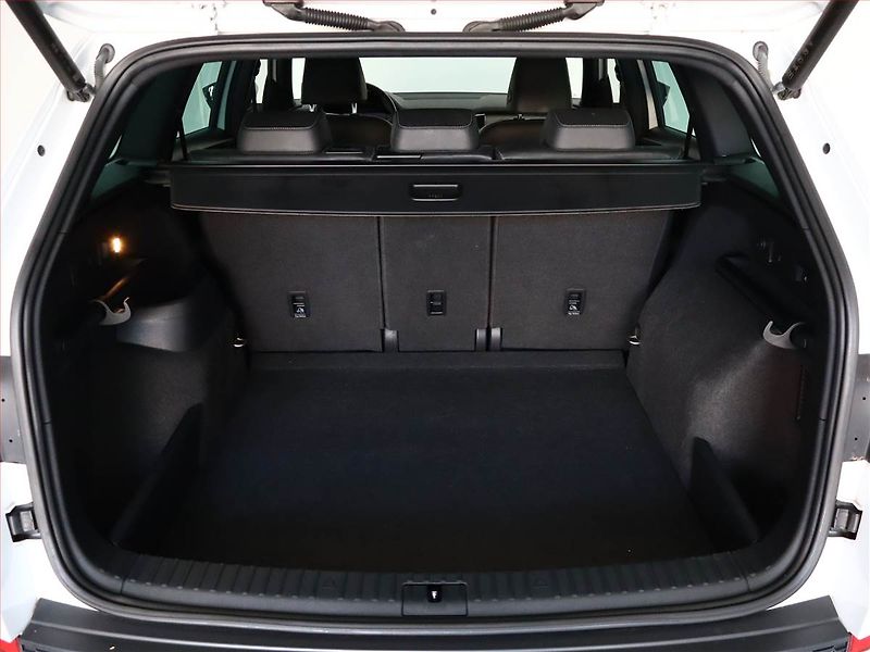 Škoda Kodiaq (2022) Style 2.0 TDI 4x4 - fotka 12 z 23