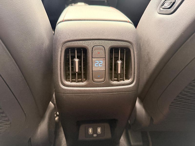 Hyundai Tucson 1.6-HYBRID-PREMIUM-N-LINE - fotka 40 z 41