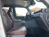 Toyota Land Cruiser INVINCIBLE 2.8D-4D 204k 4x4 AT - náhled 15