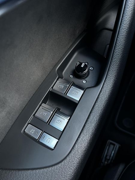 Audi A6 45TFSI 180kW Quattro S-Line TZ - fotka 24 z 33