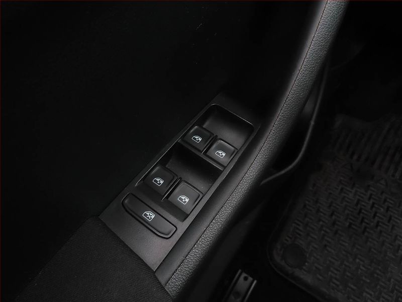 Škoda Fabia (2017) Monte Carlo 1.0 TSI, Automat - fotka 17 z 17