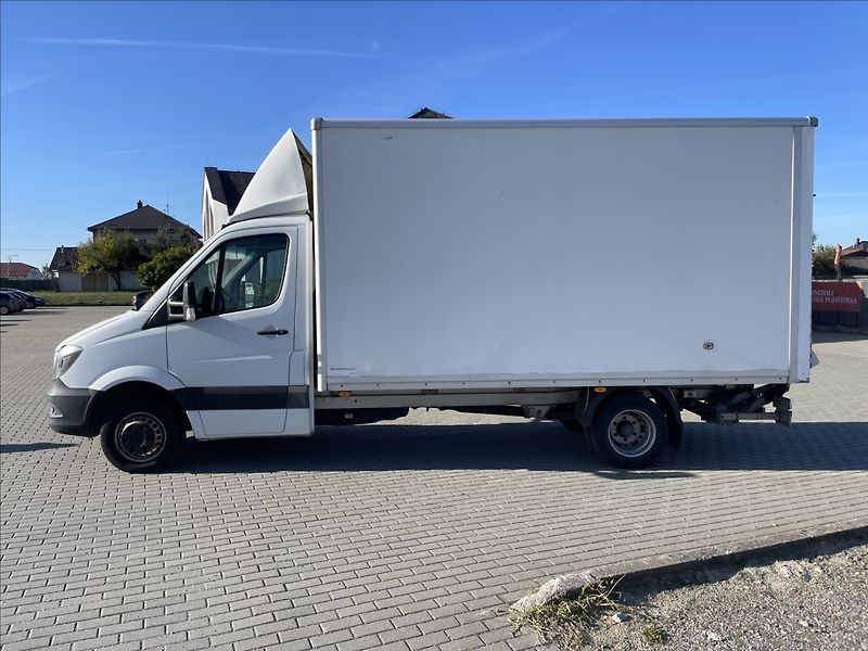Mercedes-Benz Sprinter 2,2 CDi 513 95kw 3,5T skříň+hy - fotka 22 z 27