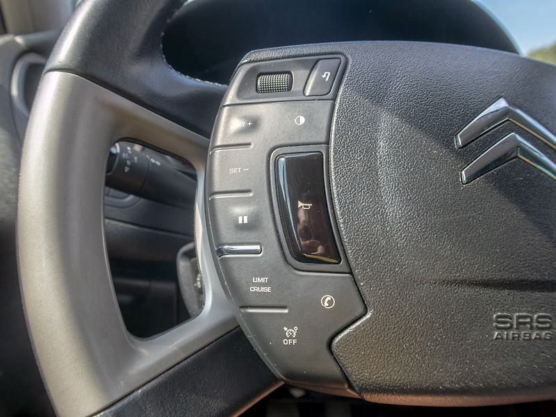 Citroën C5 (2011) 2.0HDI 103KW – PO SERVISU - fotka 15 z 39
