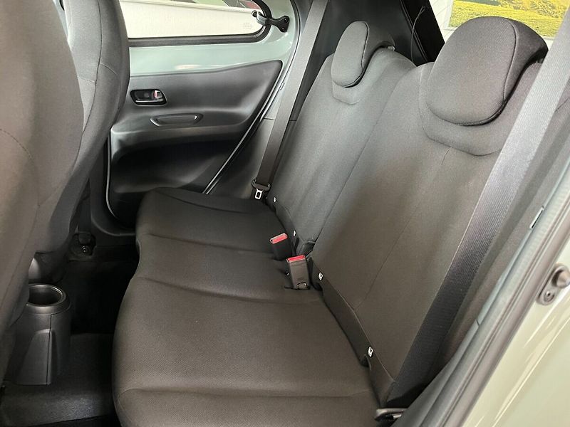 Toyota Aygo X  1.0 CVT Style - fotka 25 z 27