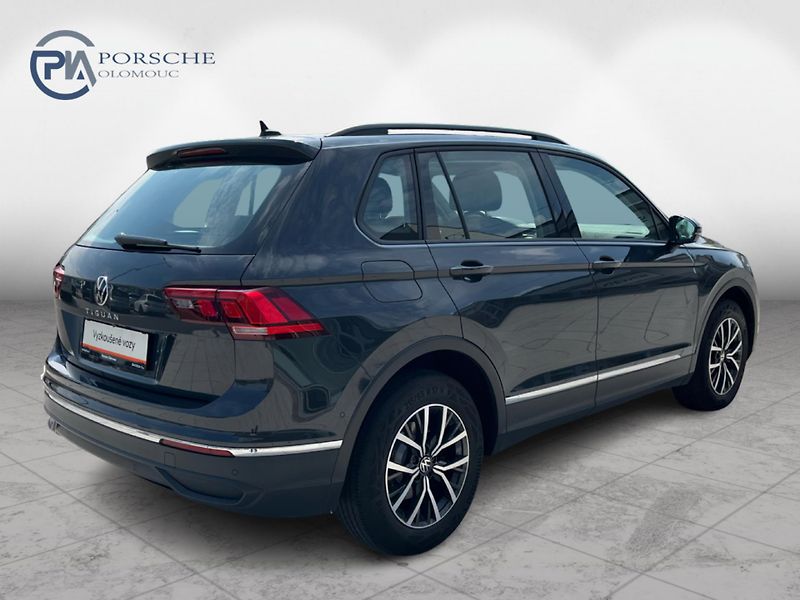Volkswagen Tiguan Life 2.0 TDI 110 kW DSG - fotka 2 z 29