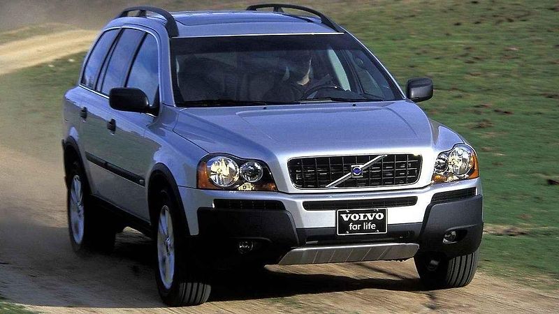 Volvo XC90.