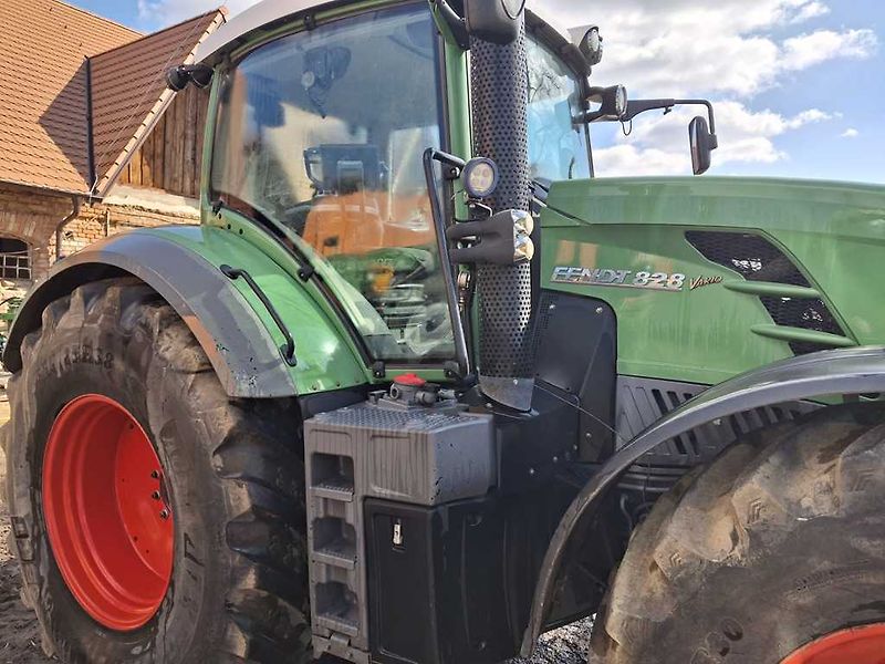Fendt 828 VARIO - fotka 5 z 14