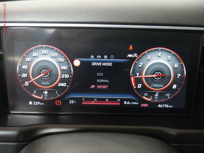 Hyundai Tucson (2023) 1.6 T-GDI, 1.maj,ČR, servis - fotka 15 z 25