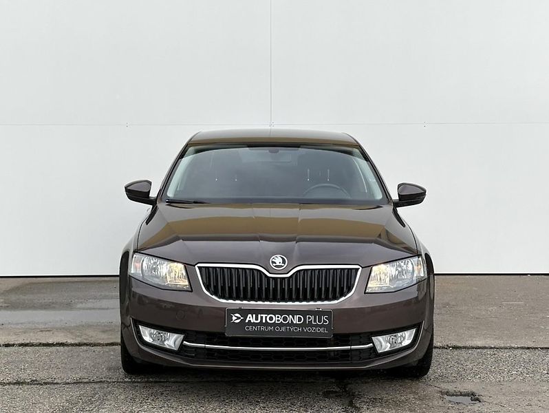 Škoda Octavia 1.4 TSI DSG / 103 kW Elegance - fotka 4 z 21