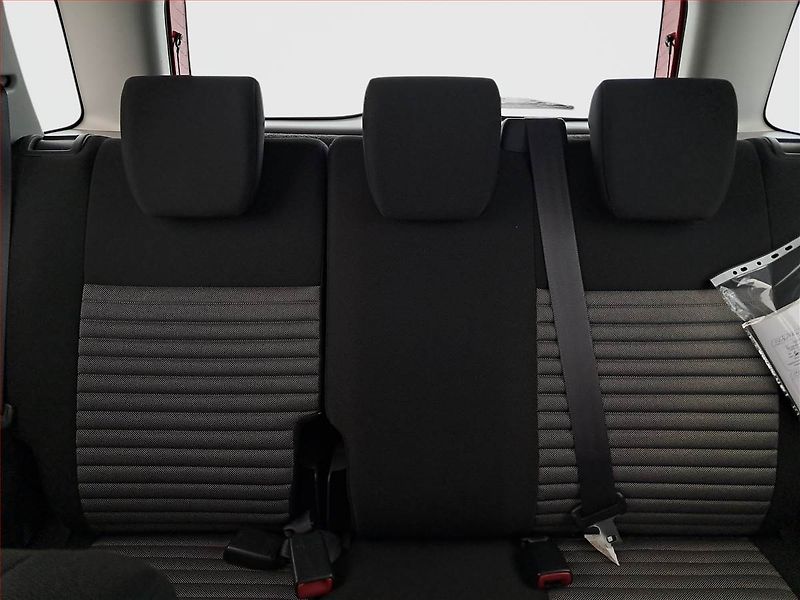 Suzuki SX4 (2014) 1.6 VVT, 4X4, ČR,1.maj - fotka 10 z 18