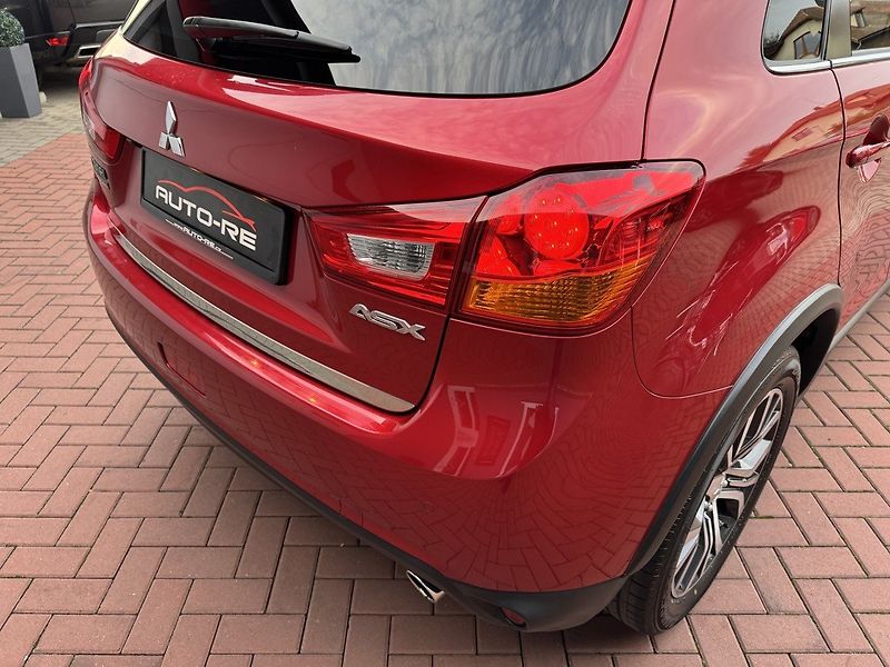 Mitsubishi ASX (2017) 1.6i Mivec  Xenony Navi Kamera - fotka 39 z 50