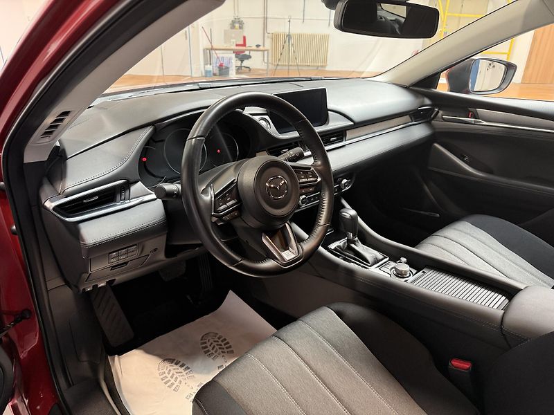 Mazda 6 Revolution 2.5 Skyactiv-G194k - fotka 5 z 14