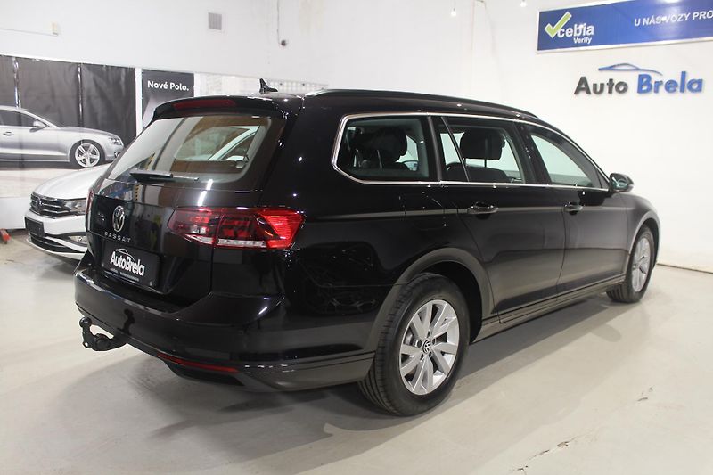 Volkswagen Passat (2023) 2.0TDI DSG Display LED Tažné - fotka 13 z 35