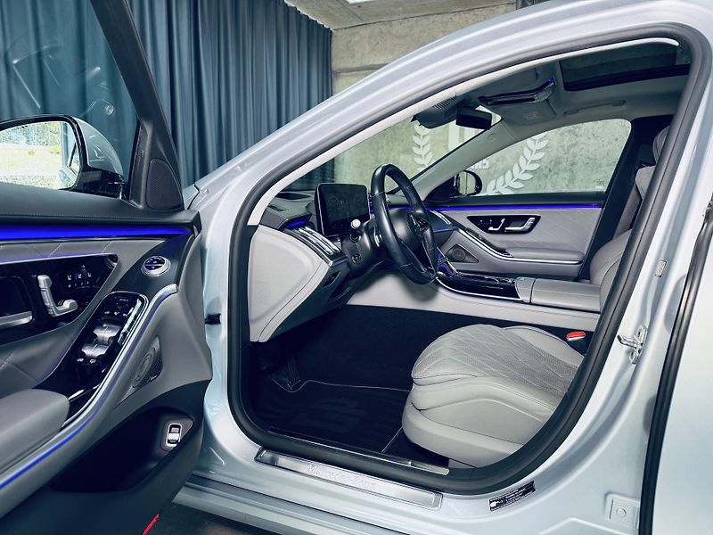 Mercedes-Benz Třídy S (2021) 350d*4M*LONG*Executive*TAŽNÉ - fotka 17 z 43