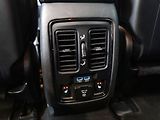 Dodge Durango (2019) 5.7 R/T V8 Technology Group - náhled 33