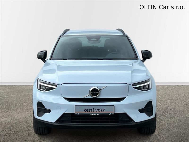 Volvo EX40 1,0 175kW Single Motor  CORE - fotka 4 z 25