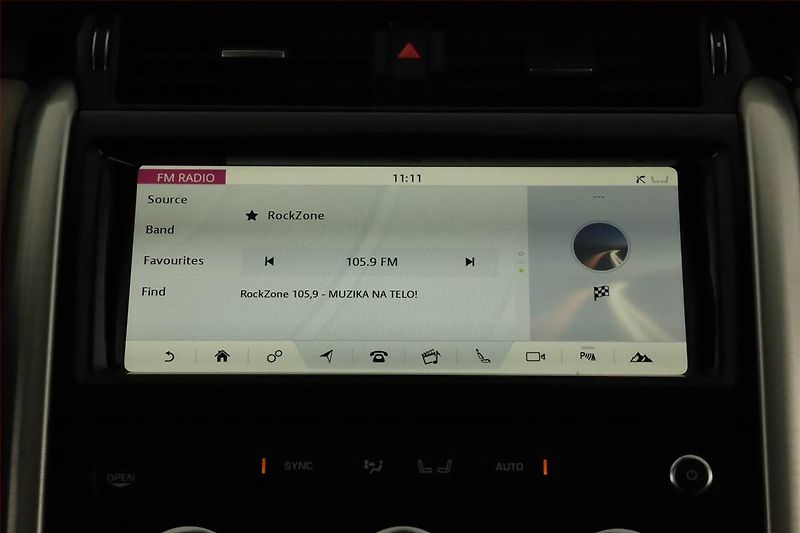 Land Rover Discovery (2017) HSE 3.0 Td6 - fotka 9 z 22