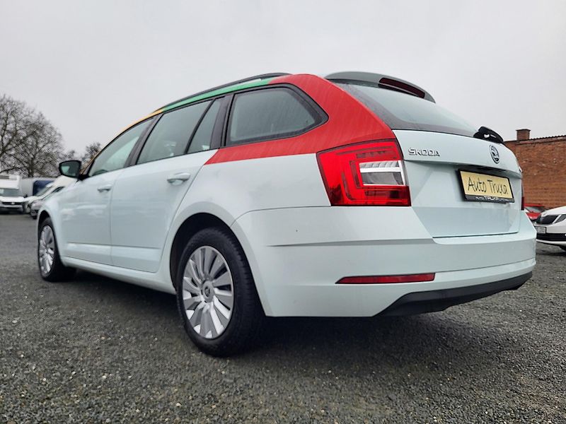 Škoda Octavia III FL combi 1.0 TSI 85kW - fotka 35 z 43