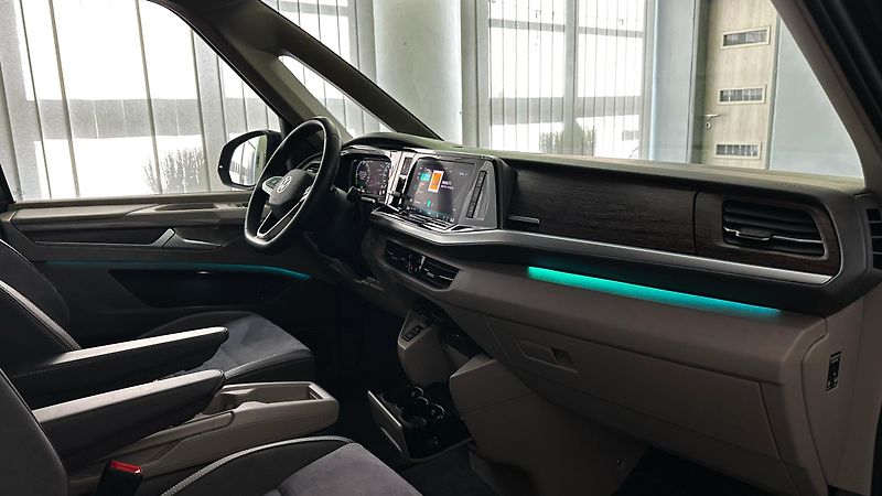 Volkswagen Multivan TAŽNÉ / ZÁRUKA / TOP STAV - fotka 50 z 51