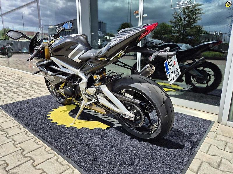 Triumph Daytona 765 (2021) Daytona TM765 MOTO2 - REZERVAC - fotka 6 z 23