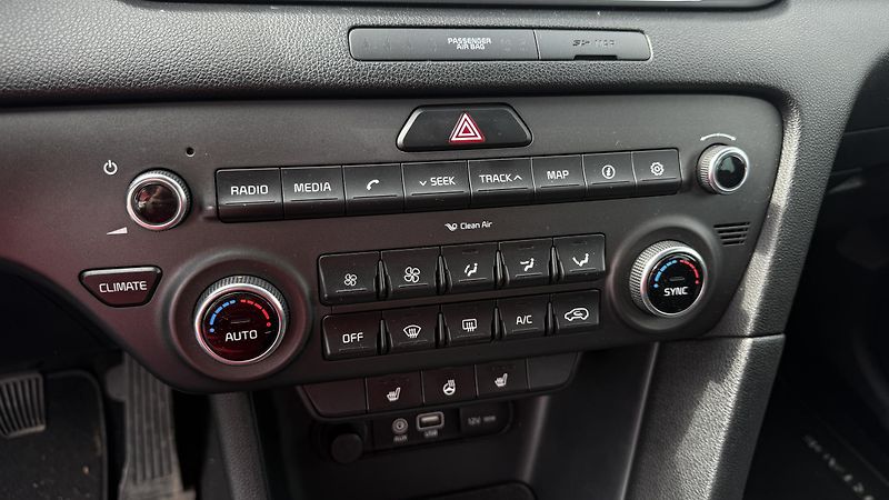 Kia Sportage (2017) 2.0CRDI 4X4 100KW - fotka 18 z 28