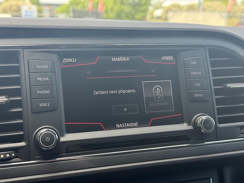 Seat Leon (2016) 1.4TSi 110kW FR, FullLED RZV - fotka 29 z 47
