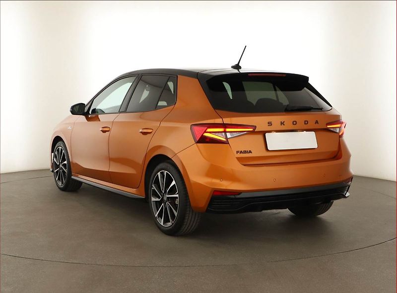 Škoda Fabia (2025) 1.0 TSI, Monte Carlo, FullLed - fotka 4 z 21