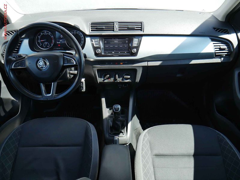 Škoda Fabia (2019) 1.0TSi, Ambition, AC, TZ - fotka 8 z 17