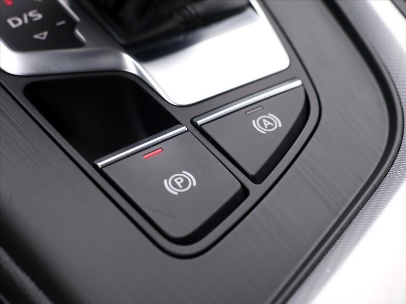 Audi A4 Allroad 2,0 TFSI 185kW Quattro S-troni - fotka 31 z 43