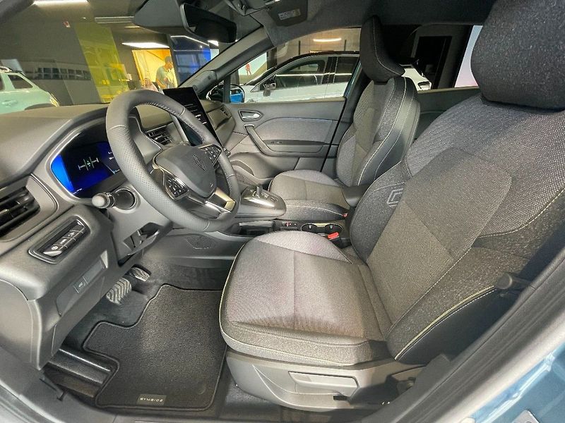 Renault Symbioz techno full hybrid E-Tech - fotka 17 z 21