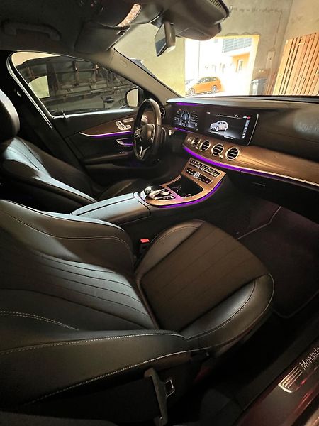 Mercedes-Benz Třídy E (2019) 3.0 /250kW - fotka 12 z 18